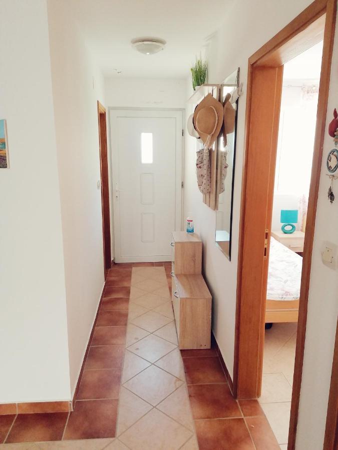 Apartment Vesna ヴィル エクステリア 写真